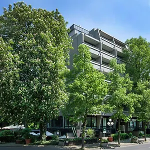 Lindner Rhein Im Rheinhof Meerbusch